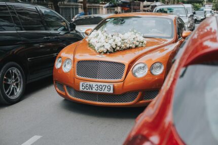 Trang trí xe hoa tươi